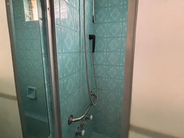 VENTA DEPTO 4AMB C/BALCON + PARILLA ZONA FLORES