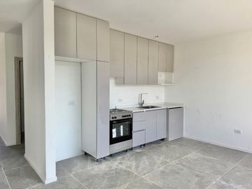 VENTA DPTO 2 AMB PRIMER PISO SARAVI VILLAGE PILAR