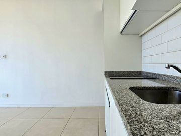 MONOAMBIENTE EN VENTA EN FLORES APTO CREDITO
