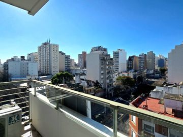 MONOAMBIENTE EN VENTA EN FLORES APTO CREDITO