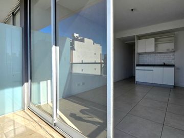 MONOAMBIENTE EN VENTA EN FLORES APTO CREDITO