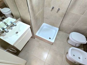 MONOAMBIENTE EN VENTA EN FLORES APTO CREDITO