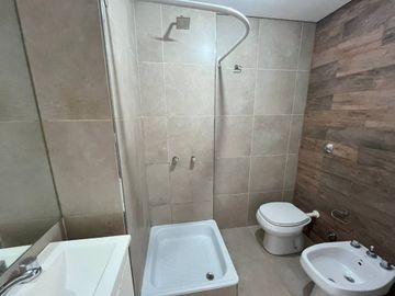 MONOAMBIENTE EN VENTA EN FLORES APTO CREDITO
