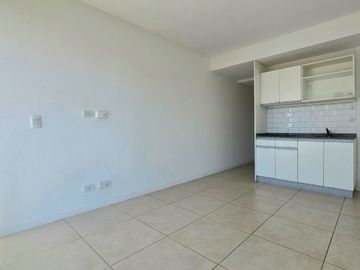 MONOAMBIENTE EN VENTA EN FLORES APTO CREDITO