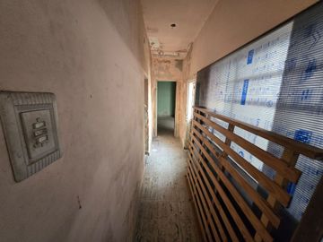 CASA GRAN POTENCIAL PARA RECICLAR-PLENO ABASTO