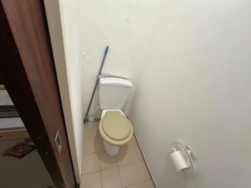 OFICINA EN VENTA EN SAN ISIDRO CENTRO APTO PROF