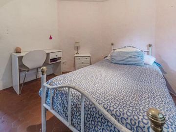 VENTA CASA, QUINTA PILETA. PARQUE DE 1362 M2 APTA