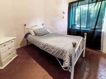VENTA CASA, QUINTA PILETA. PARQUE DE 1362 M2 APTA