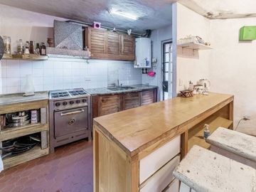 VENTA CASA, QUINTA PILETA. PARQUE DE 1362 M2 APTA