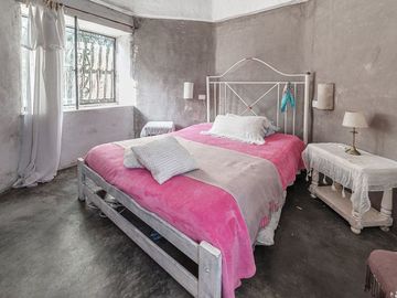 VENTA CASA, QUINTA PILETA. PARQUE DE 1362 M2 APTA