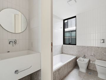 VENTA DEPTO 2 AMB EN DEVOTO CON TERRAZA PROPIA
