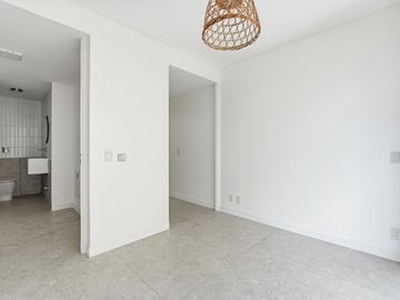 VENTA DEPTO 2 AMB EN DEVOTO CON TERRAZA PROPIA