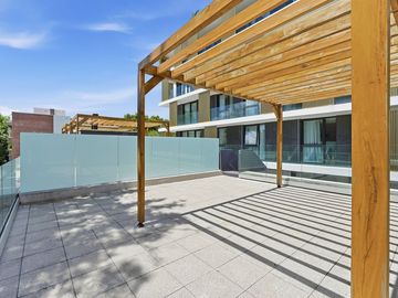 VENTA DEPTO 2 AMB EN DEVOTO CON TERRAZA PROPIA