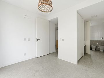VENTA DEPTO 2 AMB EN DEVOTO CON TERRAZA PROPIA