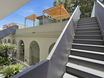 VENTA DEPTO 2 AMB EN DEVOTO CON TERRAZA PROPIA