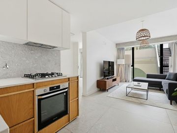 VENTA DEPTO 2 AMB EN DEVOTO CON TERRAZA PROPIA