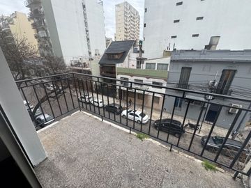 DEPARTAMENTO EN ALQUILER EN VILLA CRESPO BALCON