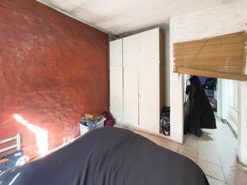 CASA QUINTA  -  LOTE DE 928 M² CON PILETA