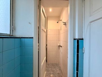 VENTA SEMIPISO 4 AMBIENTES - APTO CREDITO - CENTRO