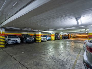 COCHERA EN VENTA EN PALERMO