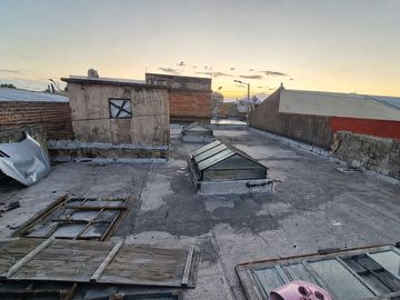 GALPÓN EN ALQUILER – SARANDÍ, AVELLANEDA