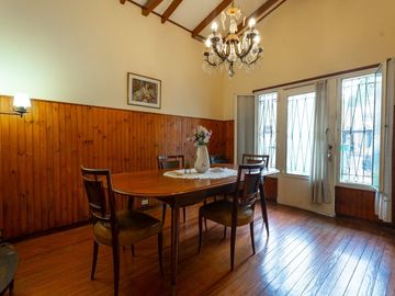 PH EN VENTA EN VILLA ADELINA CON PATIO Y PARRILLA