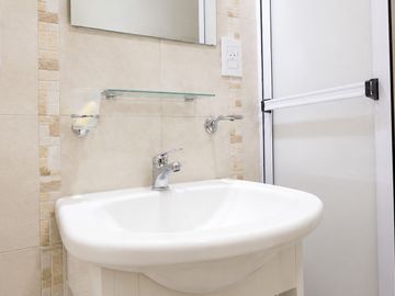 VENTA DEPTO 2 AMB DE 60 M2 CON  BALCÓN CORRIDO
