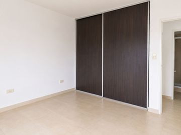VENTA DEPTO 2 AMB DE 60 M2 CON  BALCÓN CORRIDO