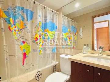 Costa Urbana| vende amplio y moderno departamento