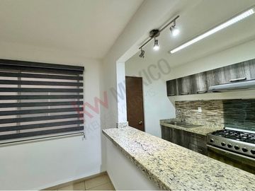 Propiedad en VENTA - Avenida Benito Juárez, Zona Industrial, 78395 San Luis Potosí, SLP, México
