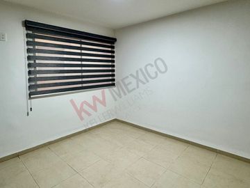 Propiedad en VENTA - Avenida Benito Juárez, Zona Industrial, 78395 San Luis Potosí, SLP, México