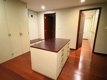 GRAN PROPIEDAD A EXCELENTE PRECIO