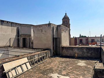 EDIFICIO EN VENTA CON USO COMERCIAL EN CENTRO HISTÓRICO