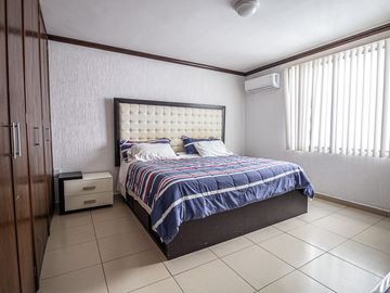 🏡✨ Departamento amueblado en venta a una cuadra del Parque Tangamanga ✨🌳