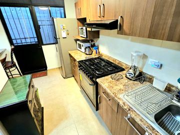 CASA EN VENTA EN VILLA DE POZOS A PIE DE CARRETERA 57