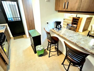CASA EN VENTA EN VILLA DE POZOS A PIE DE CARRETERA 57