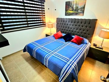 CASA EN VENTA EN VILLA DE POZOS A PIE DE CARRETERA 57