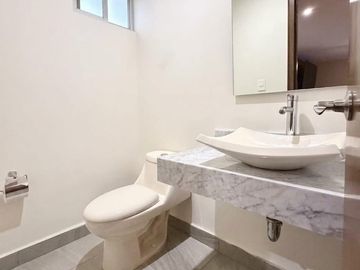 CASA EN VENTA SECCION TERRAZAS, NUEVA VIA ALTERNA