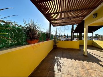 Casa en Venta en Privada Arboledas de Jacarandas, en San Luis Potosí, casa con roof garden