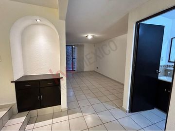 Casa en Venta en Privada Arboledas de Jacarandas, en San Luis Potosí, casa con roof garden