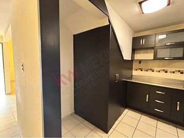 Casa en Venta en Privada Arboledas de Jacarandas, en San Luis Potosí, casa con roof garden