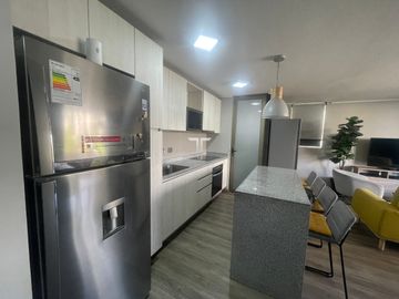 Departamento en venta c/ estacionamiento en Vicente Valdés