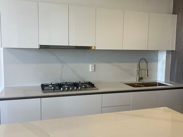 DEPARTAMENTO AMUEBLADO TORRE LIVO