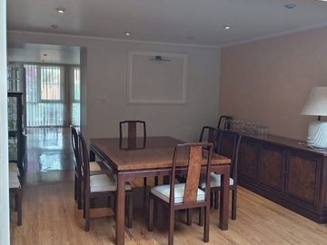 Magnífica Casa en La Herradura con Gran Jardín y 721 m² de Terreno