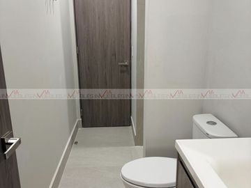 Del Paseo Residencial, Torre Boreal