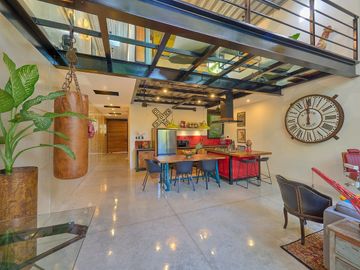 CASA AMUEBLADA EN VENTA EN EL CENTRO DE MÉRIDA YUCATÁN