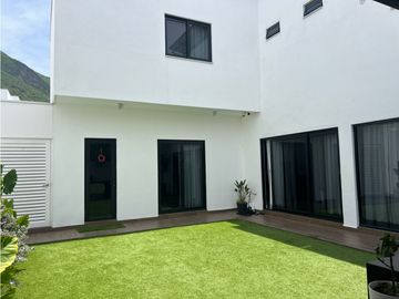 VENTA CASA LADERAS ABDUL  CARRETERA NACIONAL