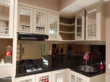 Apartemen The Peak Tunjungan Plaza