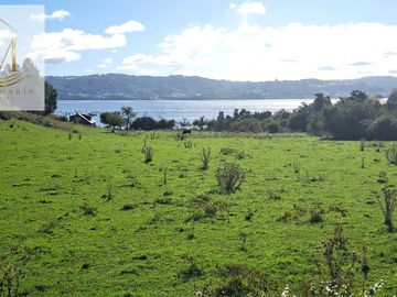 Se vende 12,47 Hectáreas orilla de playa vista al Canal Dalcahue Isla Quinchao Chiloé