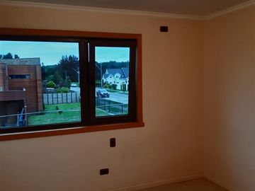 Casa en Arriendo en Calle Centenario, Puerto Varas